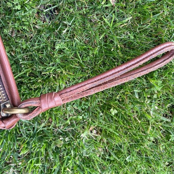 Lucky 🍀 Brand Leather Wristlet - Picture 4 of 5